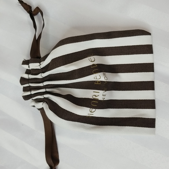 HENRI BENDEL DRAWSTRING POUCH - Picture 7 of 7